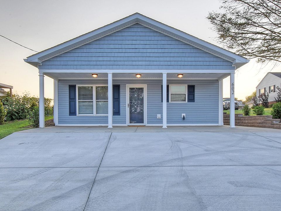 1st image of 605 Blevins Ave