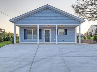 605 Blevins Ave, Elizabethton, TN 37643