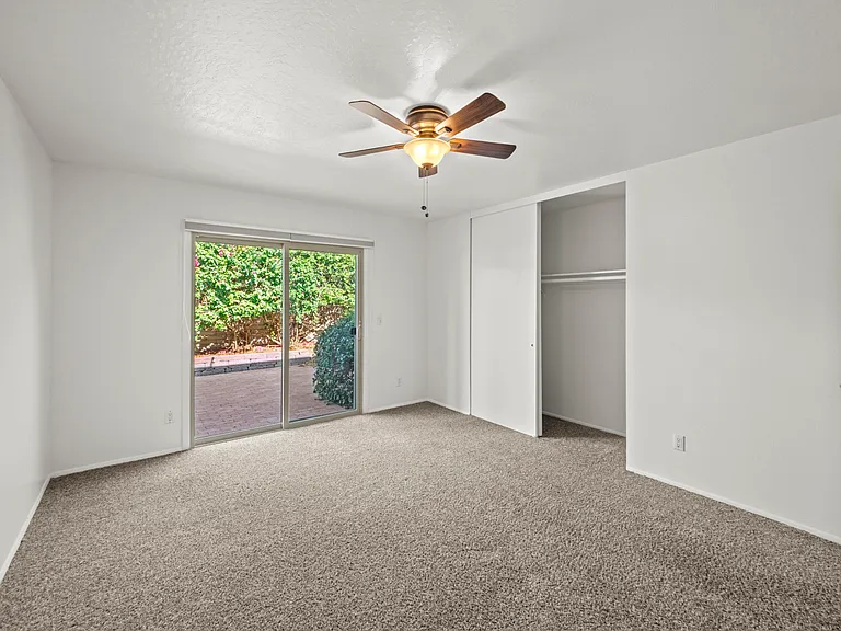 5733 N Camino De Las Estrellas — Photo 38