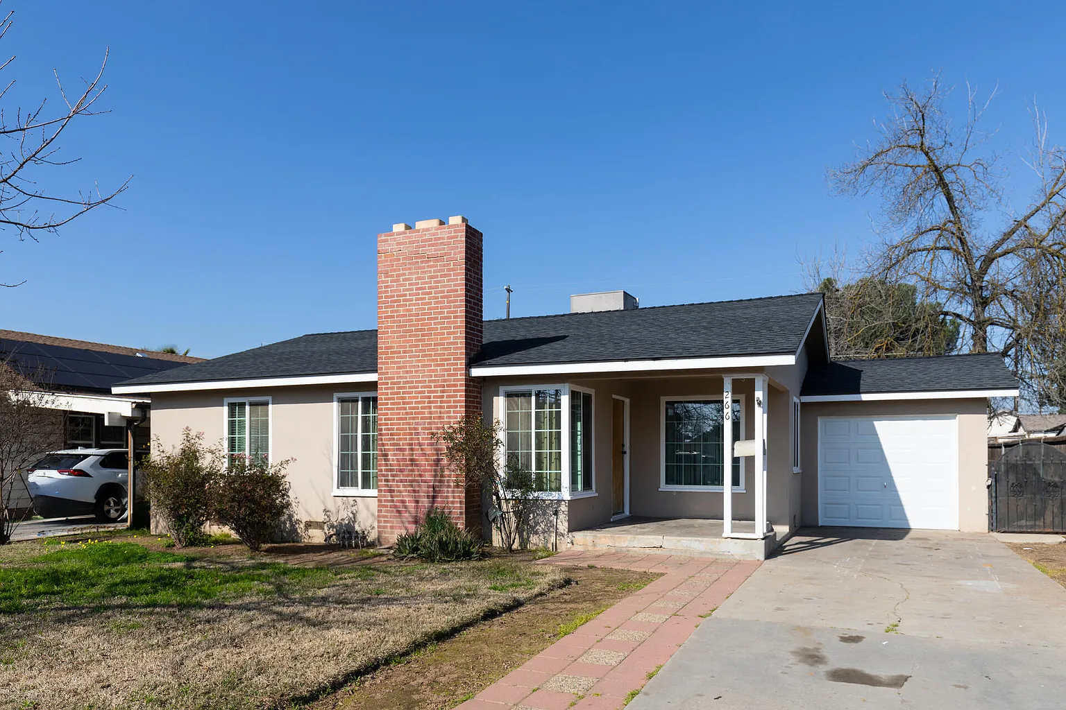 266 E Linden Avenue photo 1
