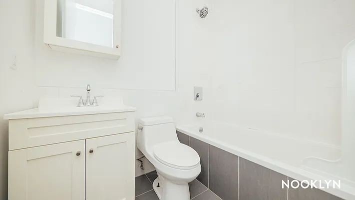 Rented by Nooklyn NYC LLC | media 16