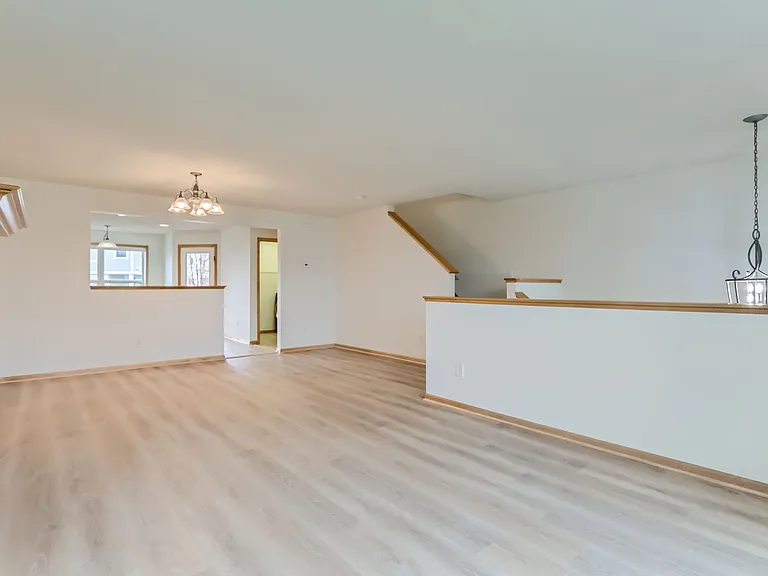 15150 Fanning Dr N — Photo 10