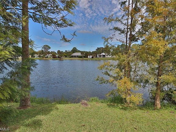 3rd image of 2643 Montego Dr