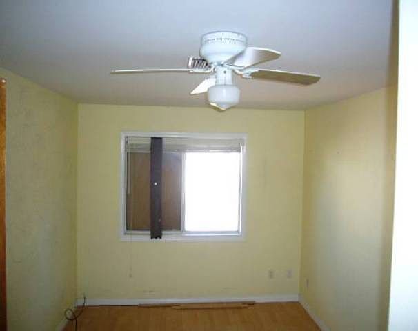 1st image of 23001 Saticoy St