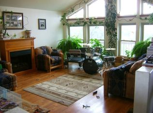 355 Coyote Trl, Rifle, CO 81650