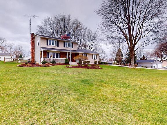 2nd image of 90 Bethany Dr