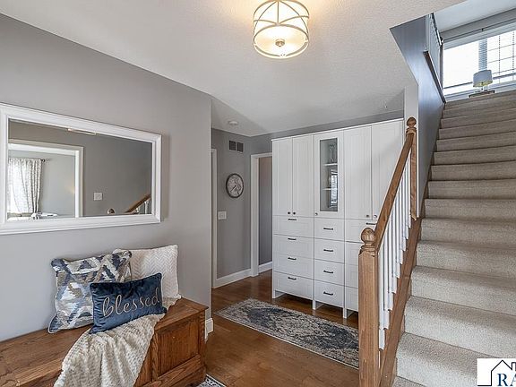 5th image of 14 Eagle Ridge Ct