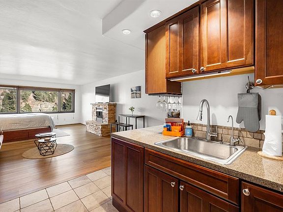 2nd image of 314 N Tamarron Drive #418