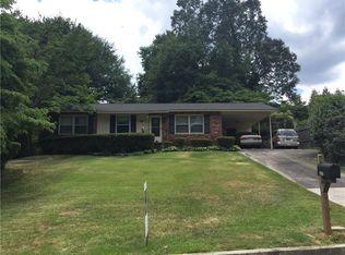 2052 Dundee Dr SE, Smyrna, GA 30080