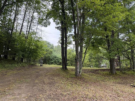 2nd image of N14863 LANFEAR ROAD