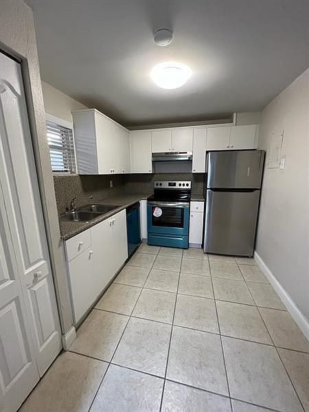 1st image of 4215 N University Dr APT 308