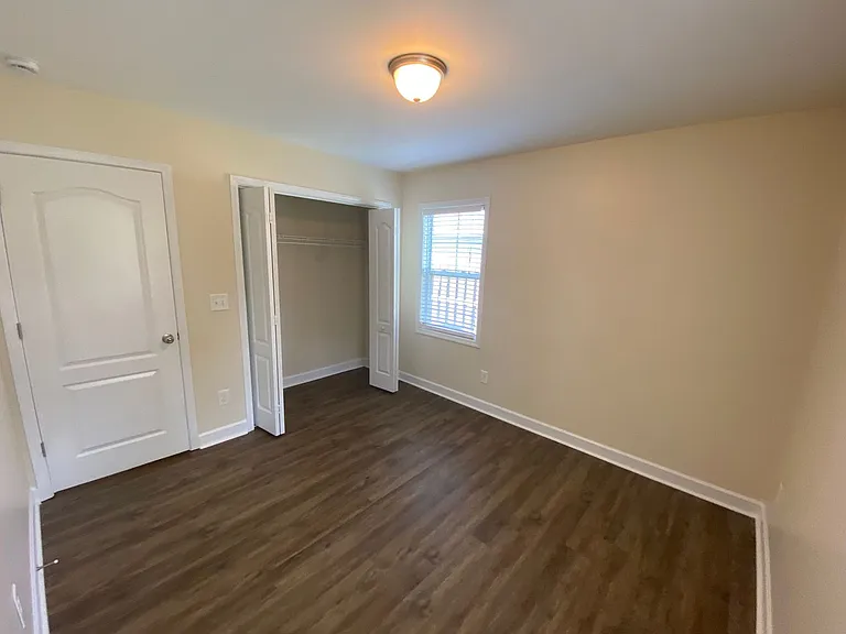 404 Ridgeway Dr — Photo 17
