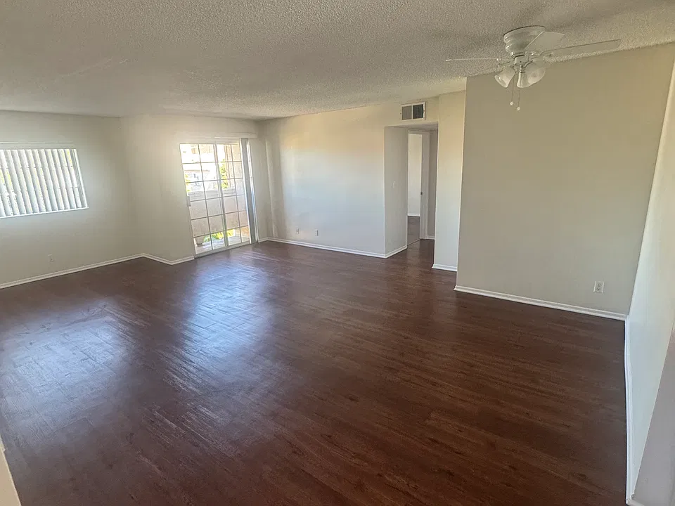 530 E Santa Anita Ave