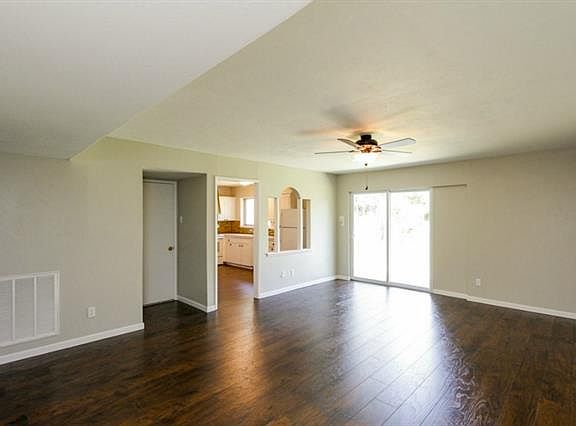 5th image of 3517 Edelweiss Dr