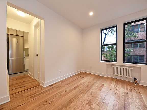 4th image of 319 W 18th St APT 3F