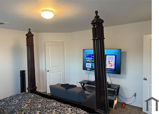 1207 Onyx Ln — Photo 2