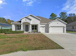 64 Cypress Blvd W, Homosassa, FL 34446