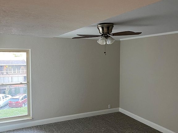 5th image of 412 Dublin Dr #211