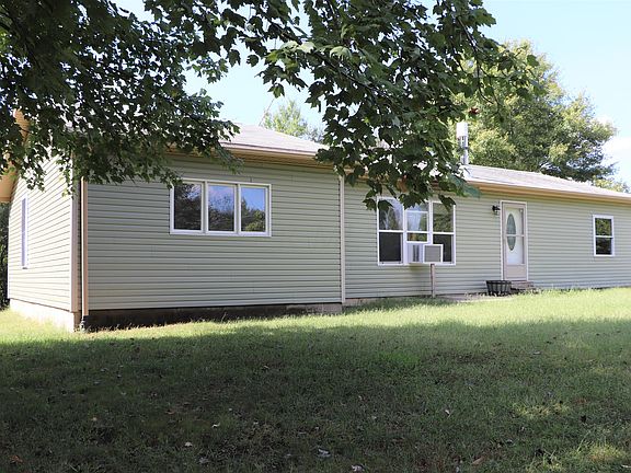 3rd image of 5929 Township Road 45
