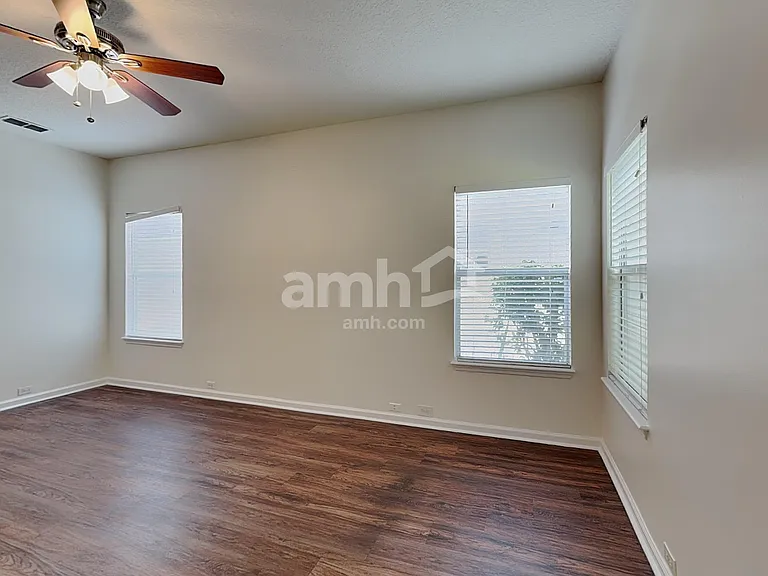 240 Sweetbrier Branch Ln — Photo 10
