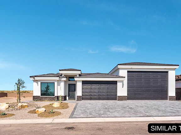 4 BR Sapphire paver driveway is an upgrade