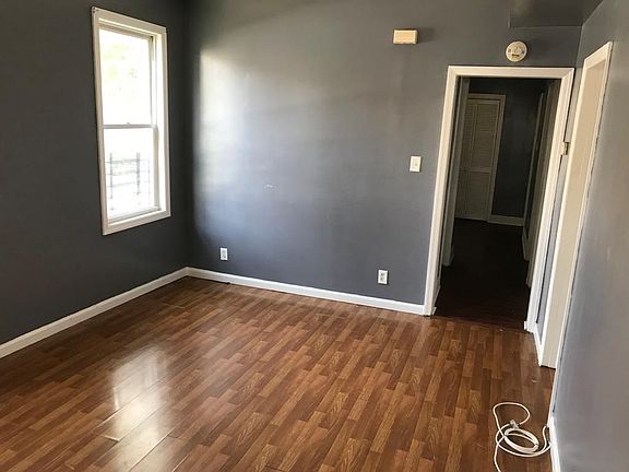 5th image of 81 Brookdale Ave Floor 2