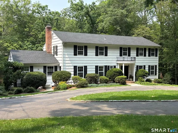 5 Aspetuck Lane, Westport, CT 06880