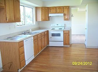 2nd image of 141 Coopers Dr