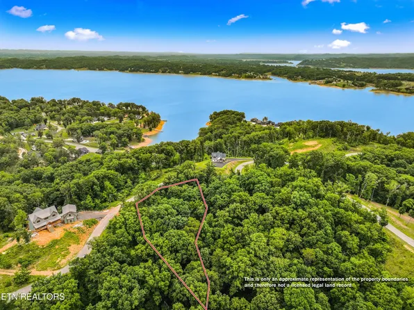 100 Ridge Line Trl, Dandridge, TN 37725