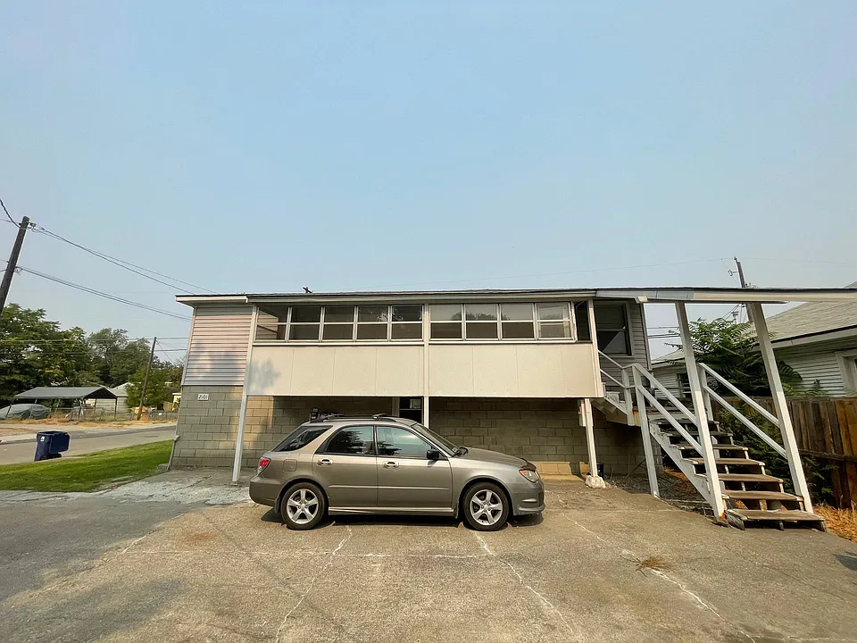 Boone Apartments!