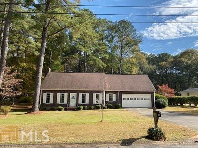 92 Georgian Ter, West Point, GA, 31833