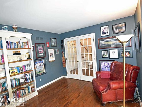 3rd image of 49214 White Mill Dr