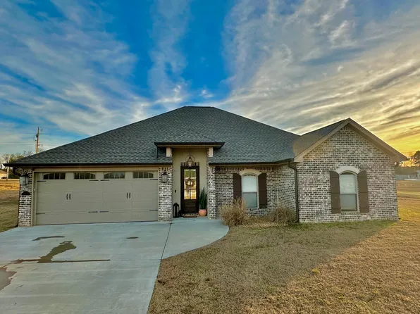 524 Abbey Rd, Caledonia, MS 39740