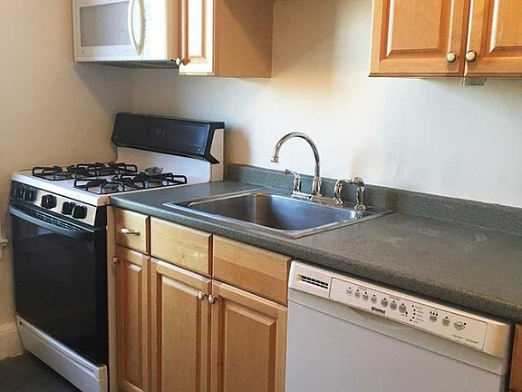 4th image of 275 Engle St #H-5-77