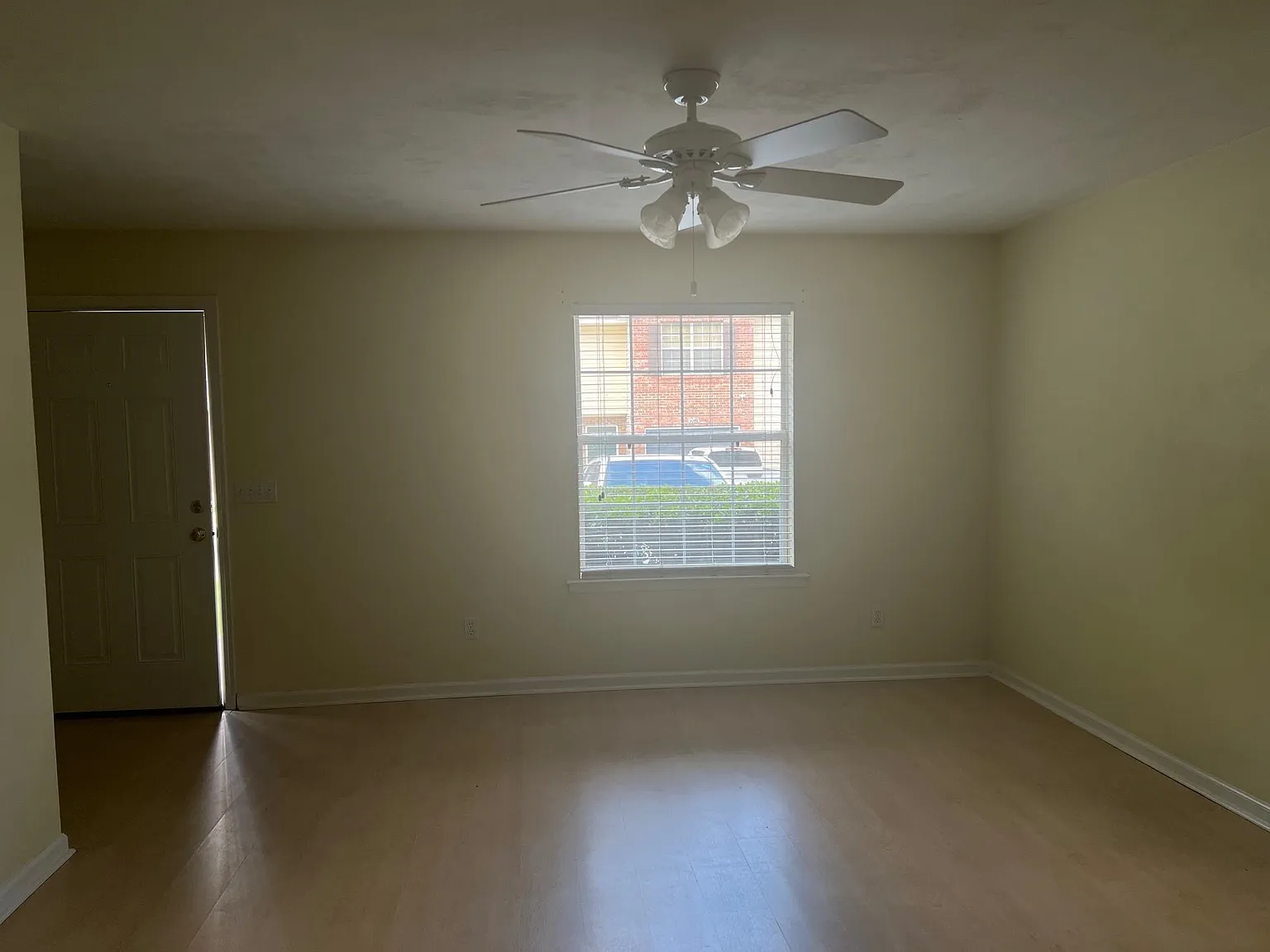 2 bed, 2.5 bath, 1188 sqft, $1,500 — Photo 4