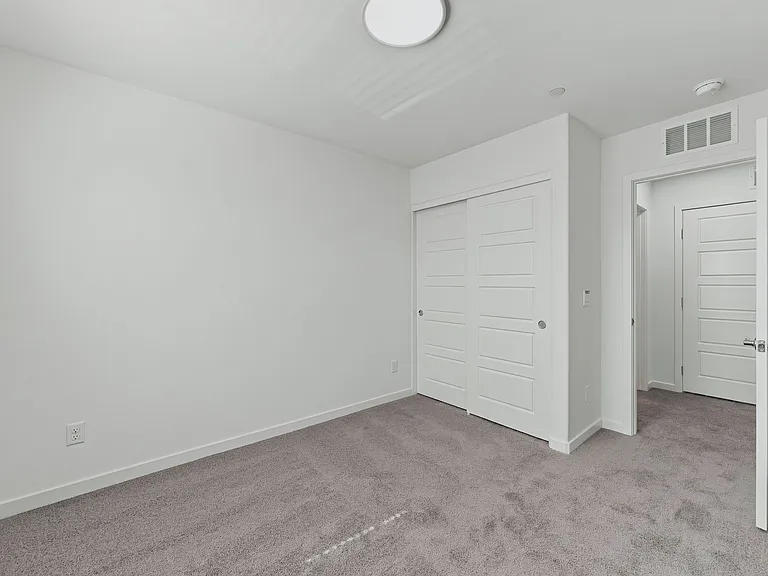 9673 Horseshoe Canyon St — Photo 28