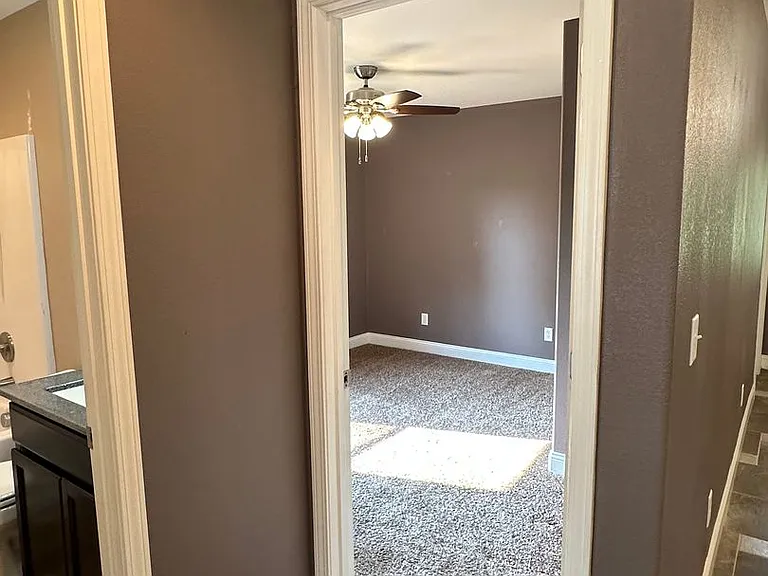 335 Lyle Curtis Cir — Photo 52