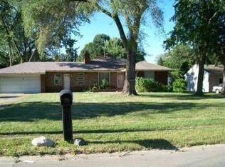 27102 W 6 Mile Rd, Redford, MI 48240