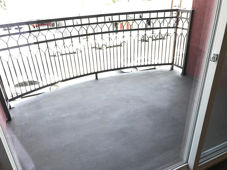 11124 Burbank Blvd #201 — Photo 12