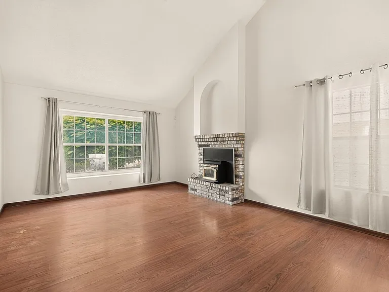 7817 Sunrose Dr NW — Photo 34