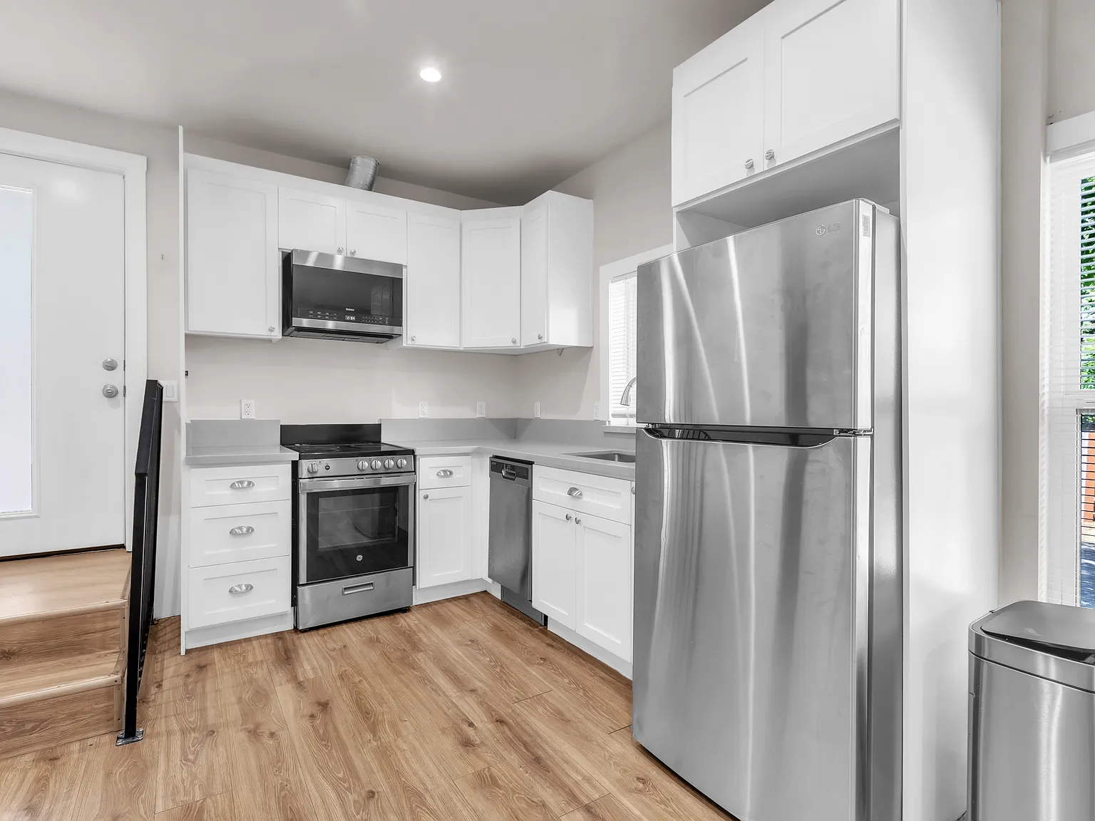 1 bed, 750 sqft, $1,950 — Photo 4