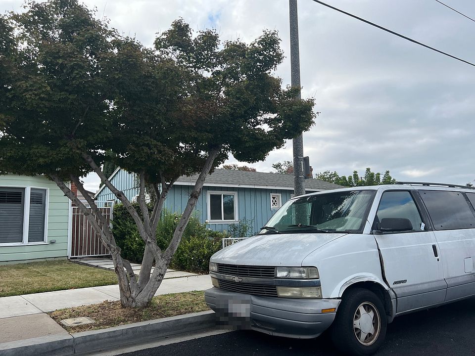2nd image of 1974 Daisy Ave