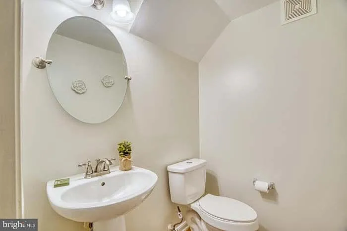 8185 Halley Ct — Photo 12