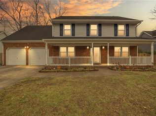 1257 Warner Hall Dr, Virginia Beach, VA 23454