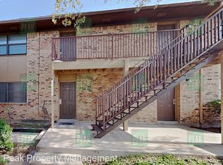 624 E 3rd St APT 202, Springtown, TX 76082