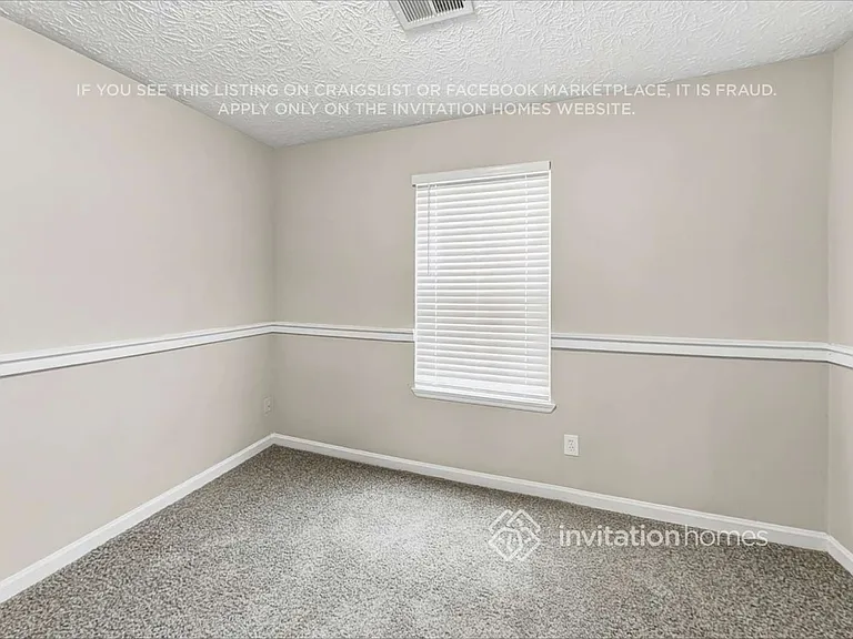 3813 Willow Tree Cir — Photo 15