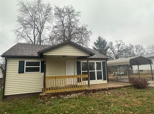 204 Redbud Rd, Dixon, MO 65459