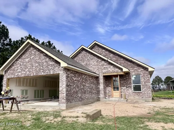 308 Doan Dr, Scott, LA 70583