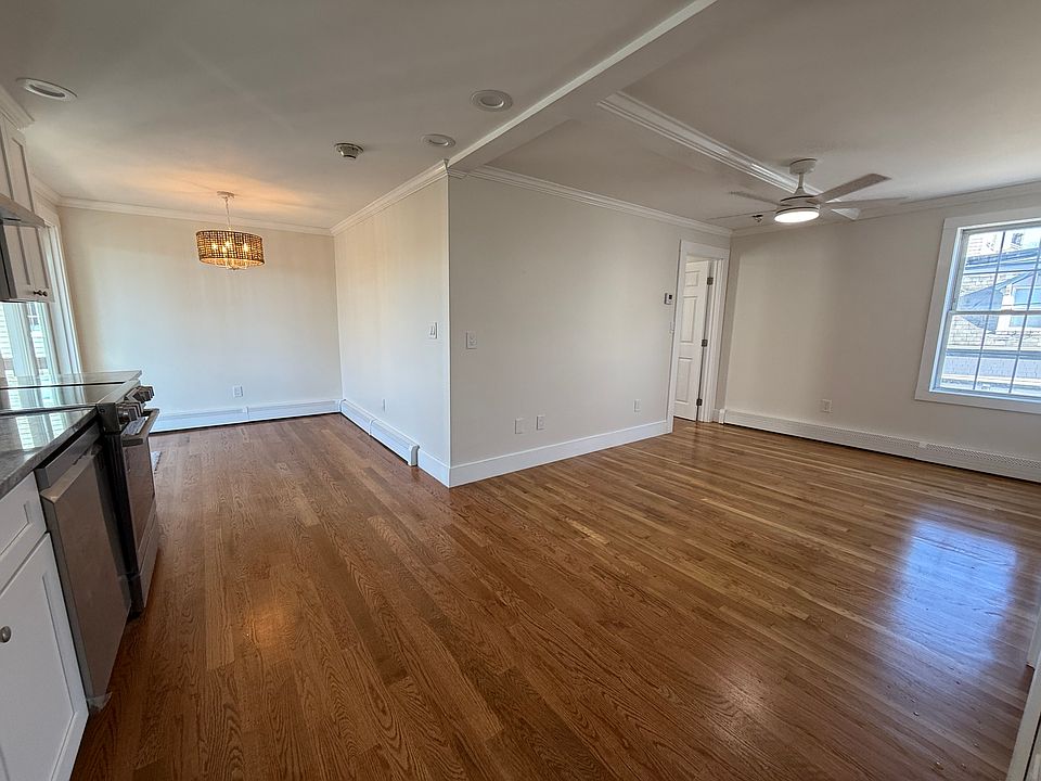 Open concept living, dining, kitchen area