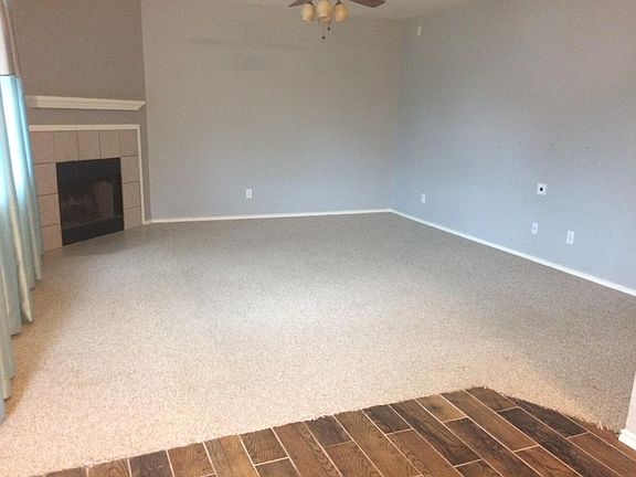 5th image of 2141 Warwick Pl